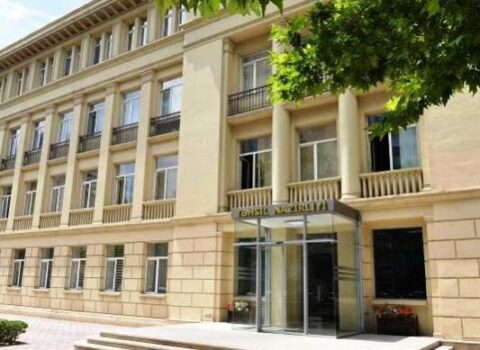 Elm və Təhsil Nazirliyində yoxlama aparılır