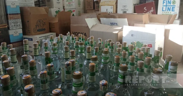 Ağsuda 247 ədəd alkoqollu içki satışdan çıxarıldı – FOTOLAR