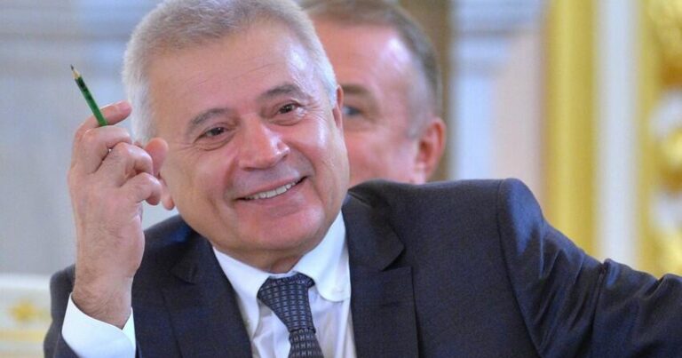 Azərbaycanlı milyarderə ağır zərbə – Gözlənilməz proses… Azərbaycanlı milyarderə ağır zərbə – Gözlənilməz proses…