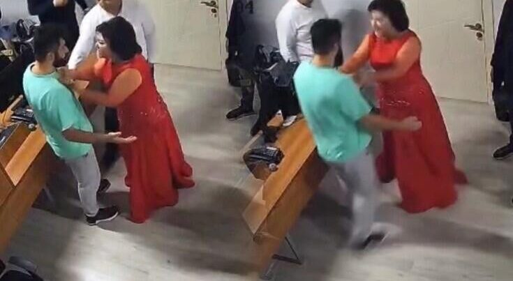 Aşıq Telli ARB-nin əməkdaşına hücum etdi – VİDEO