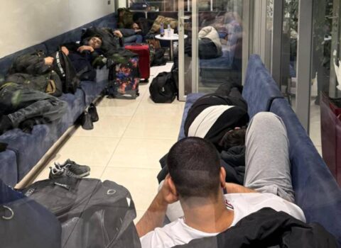 Azərbaycanlı tələbələr Moldova aeroportunda qalıb – XİN-dən açıqlama