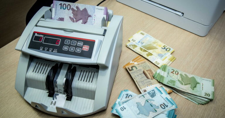 Azərbaycanın icmal büdcəsinin yanvardakı gəlirləri və xərcləri Azərbaycanın icmal büdcəsinin yanvardakı gəlirləri və xərcləri