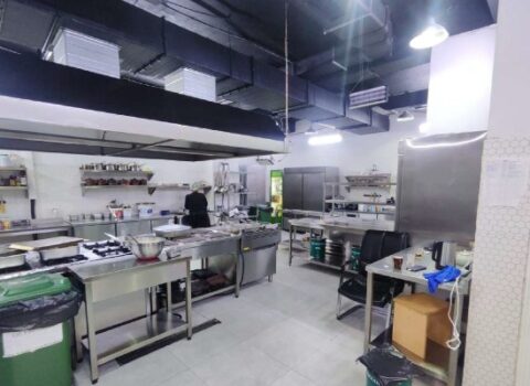 Bu restoranda məhsul nümunəsində uyğunsuzluq aşkarlandı – FOTOLAR