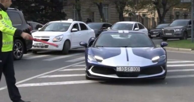 Bakıdakı reyddə saxlanılan 850 minlik “Ferrari” kimindir? – VİDEO