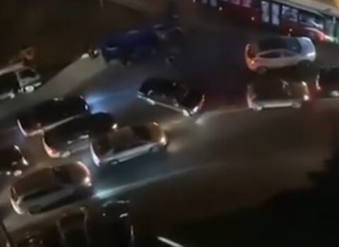 Bakıda taksi təhlükəli anlara səbəb oldu – VİDEO