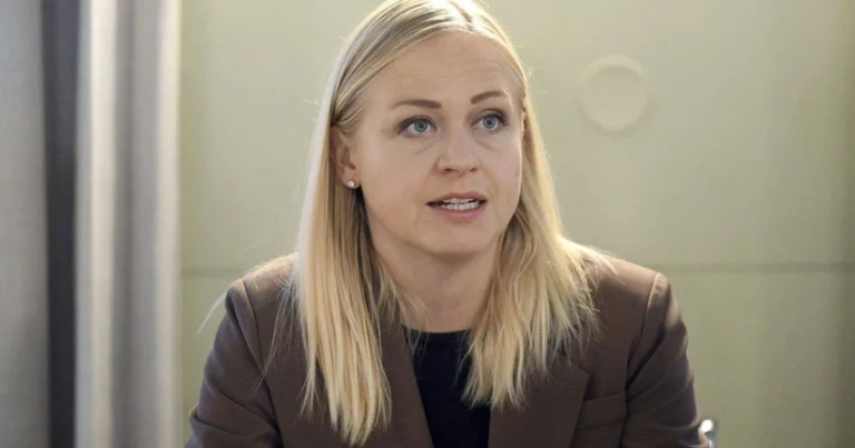 Rusiya yalnız bu imperiyaya hörmət edib – Finlandiyalı nazirdən ETİRAF Rusiya yalnız bu imperiyaya hörmət edib – Finlandiyalı nazirdən ETİRAF