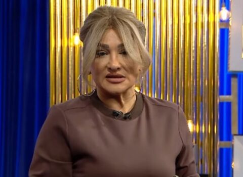 “Verilişimə 10 mühafizəçi ilə gəlirsiniz, nə olur ki?”