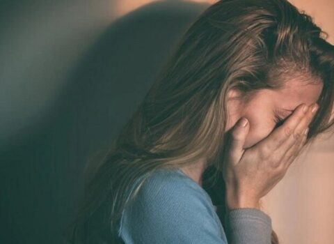 Bakıda sabiq direktor azyaşlı qızının pornoqrafik görüntülərini yayıb – TƏFƏRRÜAT