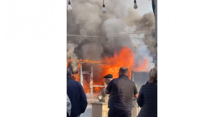 Maştağada dönərxanada yanğın oldu – VİDEO