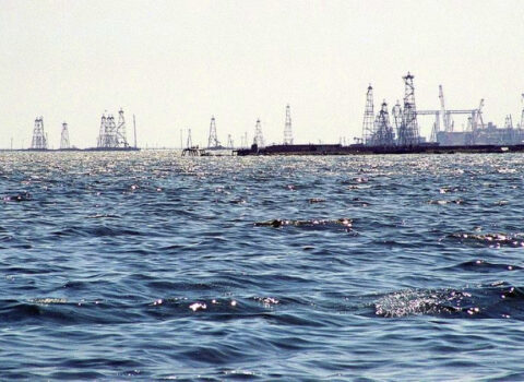 Xəzər dənizi ikiyə bölünəcək – Alimdən ŞOK proqnoz