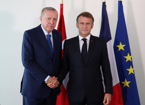 Ərdoğan Makronla görüşdü