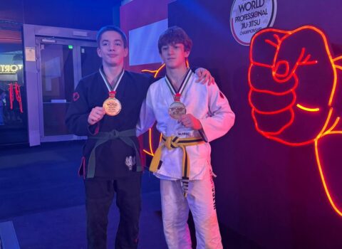 Bakı ciu-citsu məktəbi dünya arenasında yenidən öz sözünü dedi – FOTO