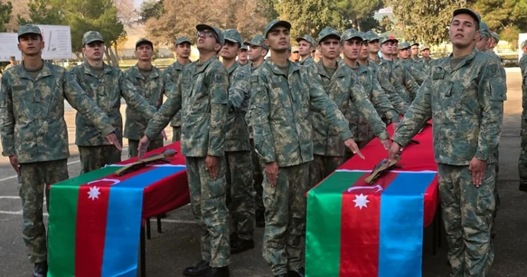 Azərbaycan Ordusunda andiçmə mərasimləri keçirildi Azərbaycan Ordusunda andiçmə mərasimləri keçirildi