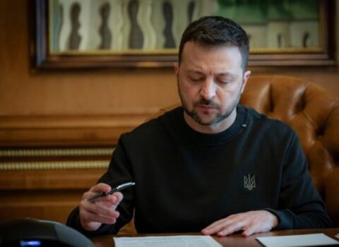 TƏCİLİ: Zelenski onları Milli Təhlükəsizlik və Müdafiə Şurasından kənarlaşdırdı
