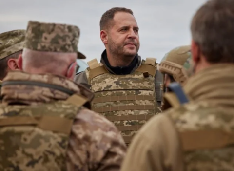 Yermak cəbhəyə gedir – “Məni rüsvay etdilər”