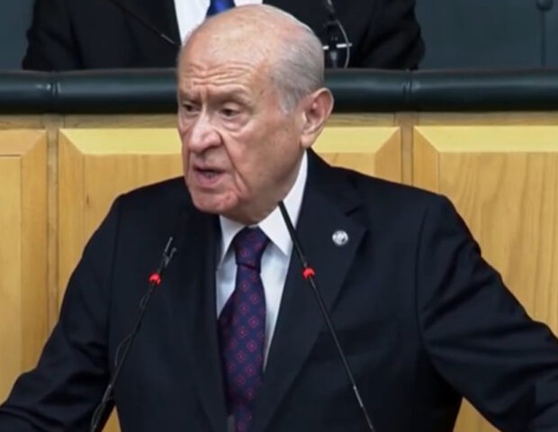 Dövlət Bağçalı Bəxtiyar Vahabzadənin şeirini dedi – Video