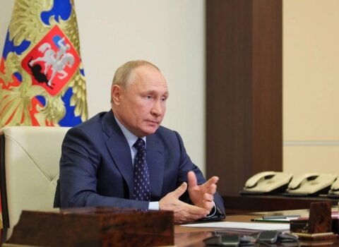 Putinin səhhəti ilə bağlı gözlənilməz xəbər: Xəstəxanaya yerləşdirildi
