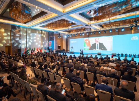 “Dialoqun, əməkdaşlığın və regional həmrəyliyin təşviq edilməsi” mövzusunda D-8 Media Forumunun açılış mərasimi keçirilib