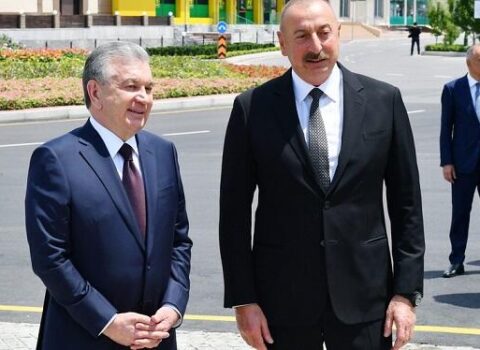 Prezidenti bu mərkəzdə Mirziyayev qarşıladı