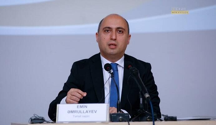Naxçıvan Müəllimlər İnstitutunun fəaliyyəti dayandırılıb? Naxçıvan Müəllimlər İnstitutunun fəaliyyəti dayandırılıb?