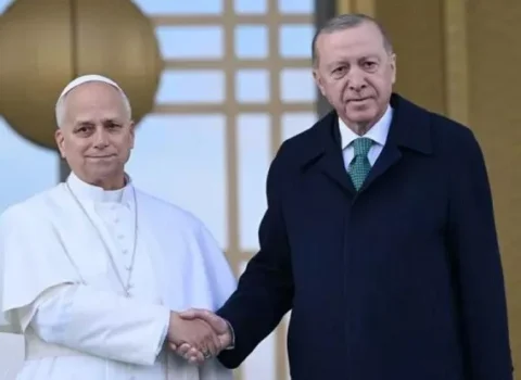 Ərdoğan Papa ilə görüşdü