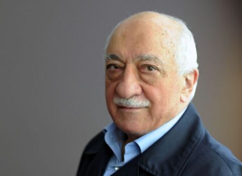 Azərbaycan–Türkiyə münasibətlərinə xələl gətirmək istəyənlər kimlərdir? – Vahabzadənin FETÖ-yə məktubunun PƏRDƏARXASI