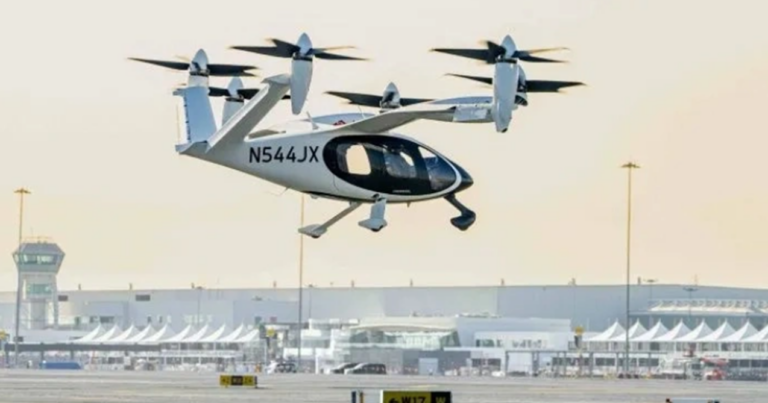 Hava taksisi sınaqdan keçdi Hava taksisi sınaqdan keçdi