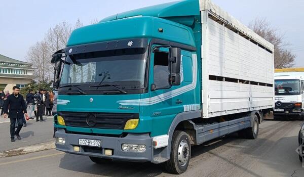 Sos kəndinə və Qırmızı Bazara köç karvanları yola salındı Sos kəndinə və Qırmızı Bazara köç karvanları yola salındı