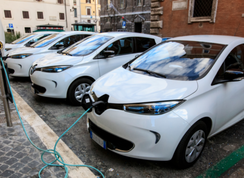 Hibrid və elektromobil almaq istəyənlərin NƏZƏRİNƏ: Qiymətlərlə bağlı REAL YANAŞMA