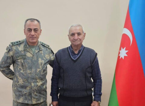 Hikmət Mirzəyev əfsanəvi kəşfiyyatçının atası ilə görüşdü – Foto