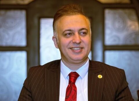 “Musiqiçiyə yox, omba qoydurub, əxlaqsızlıq edənlərə hörmət qoyurlar”