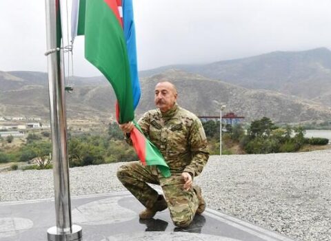 Eşq olsun Azərbaycan bayrağına! – Prezident