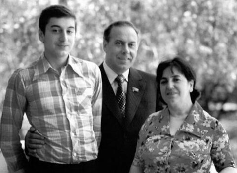 İlham Əliyevin 8 yaşında çəkdiyi – Foto