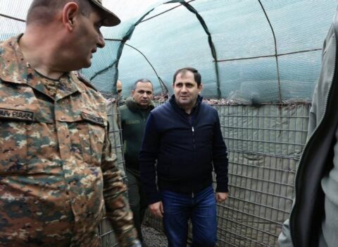 Ermənistan Azərbaycanla sərhəddə “qala” tikir: İrəvanda qorxurlar ki…
