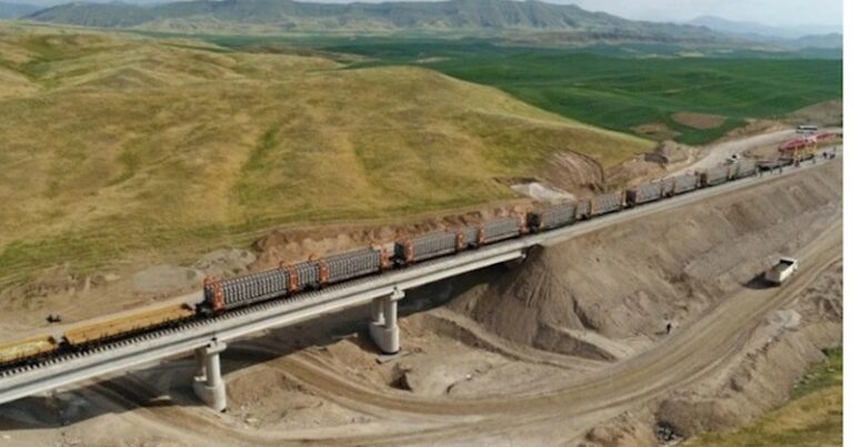 Hazırda Paşinyan hakimiyyətinin əsas hədəfi budur — AÇIQLAMA Hazırda Paşinyan hakimiyyətinin əsas hədəfi budur — AÇIQLAMA