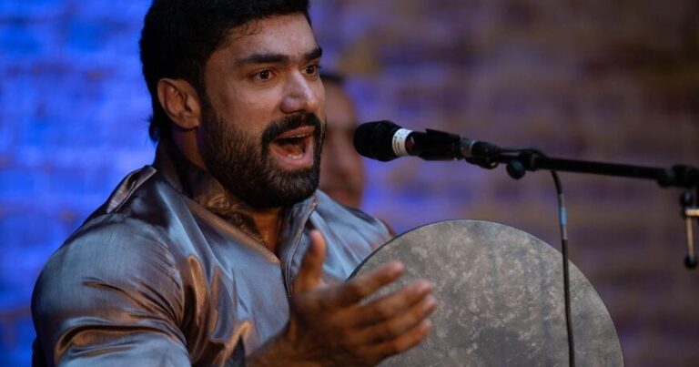 Xanəndə Şakiranın mahnısını oxudu – VİDEO Xanəndə Şakiranın mahnısını oxudu – VİDEO