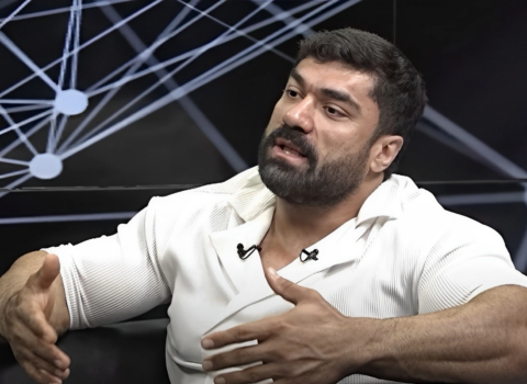 Tanınmış xanəndə efirdə göz yaşlarını saxlaya bilmədi – VİDEO