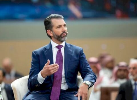 Trampın oğlu Ermənistana səfərini ləğv etdi