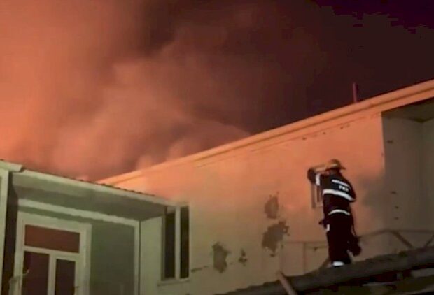 Bakıda daha bir yanğın: Yaralılar var