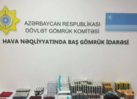 Təbriz-Bakı reysi ilə gələn sərnişinin çantasında psixotrop dərmanlar aşkarlandı