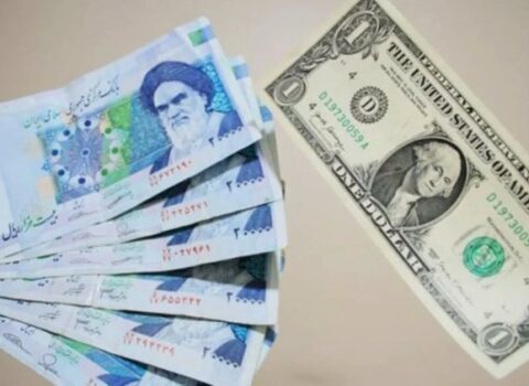 İranda dollar rekord həddə bahalaşdı