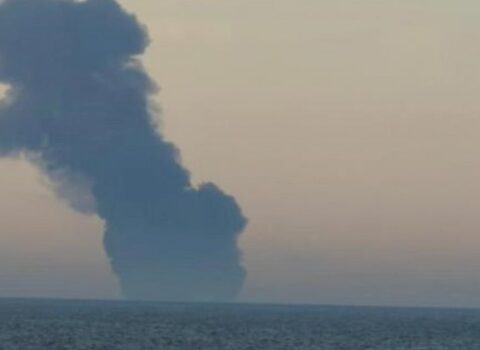 “KAIROS” gəmisində yanğın hələ də davam edir – Türkiyəli nazir