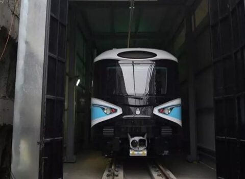 Metro tikintisində çökmə oldu – YARALANANLAR VAR (VİDEO)