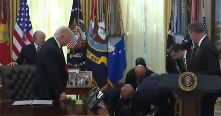 Ağ Evdə ürəyi getdi, Tramp təşvişə düşdü – Video Ağ Evdə ürəyi getdi, Tramp təşvişə düşdü – Video