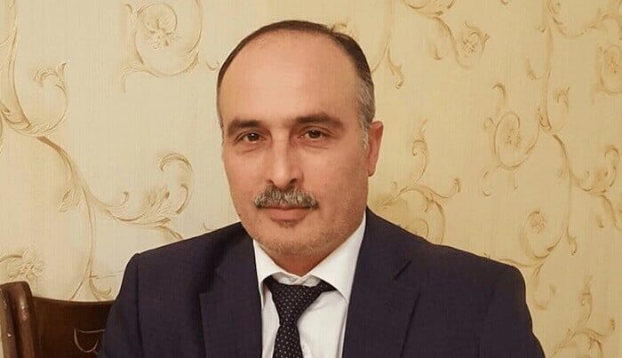 Vüqar Məmmədovun məhkəmədə halı pisləşdi Vüqar Məmmədovun məhkəmədə halı pisləşdi