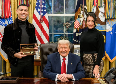 Tramp nadir hədiyyəni Ronaldoya da verdi – Fotolar