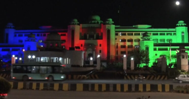 Pakistandan Azərbaycana Zəfər Günü jesti – Video Pakistandan Azərbaycana Zəfər Günü jesti – Video