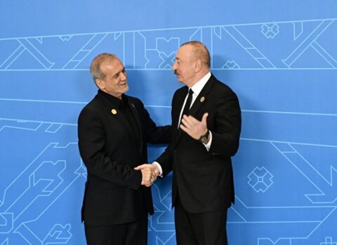 Məsud Pezeşkian İlham Əliyevə zəng etdi