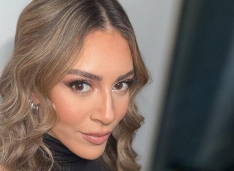 Sinem Kobalın Bakıda Azərbaycan mahnısına rəqsi GÜNDƏM OLDU – VİDEO