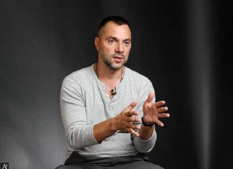 Ukraynanın yeni prezidenti bu şəxs olacaq – Arestoviç ad çəkdi